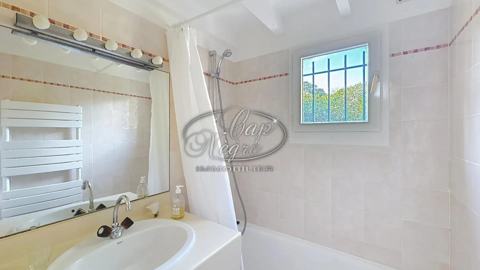 Maison Mitoyenne 4 Personnes Avec Piscine Privee Et Grand Jardin Au Rayol Canadel Holiday home